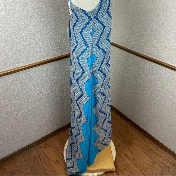 Bisou Bisou Womens Dress size 4 hi-low NWT - Picture 3 of 5